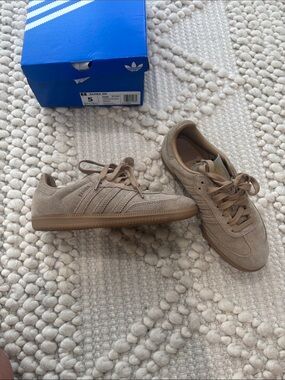 adidas Samba OG Suede Sneakers in Cardboard/Sandstr/GoldMt